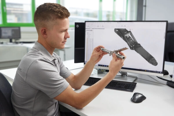 Development of surgical instruments at Erchinger